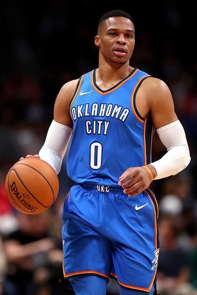 太阳报：二手世界杯球票抽成15%，国际足联亲自下场当黄牛（太阳报：FIFA亲自介入世界杯二手票交易，收取15%提成）