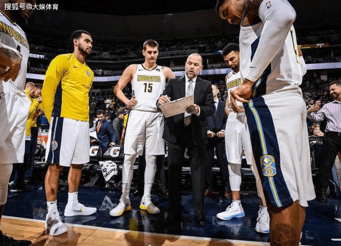 0比4到1比3！马竞输球有转变，阿尔瓦雷斯需找回状态迎考验（0-4到1-3，马竞败局中见改善，阿尔瓦雷斯急需回暖迎考验）