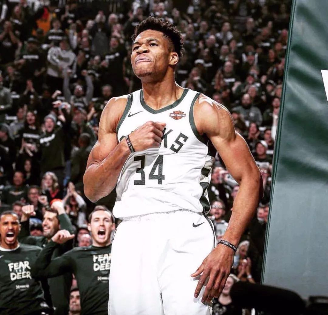 很久没有这么长时间静下心来做一件事儿了，终于是赶...（久违地静下心，终于把一件事做到底）