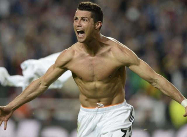 中国足坛2025赛季大结局：海港中超夺冠，国安收获足协杯（2025中国足坛收官：上海海港问鼎中超，北京国安捧得足协杯）