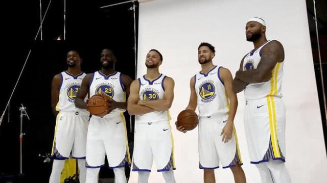 1米83的艾弗森比很多普通人矮 凭啥当状元？5张照片给你答案（仅1米83的艾弗森为何能当选状元？5张照片告诉你答案）