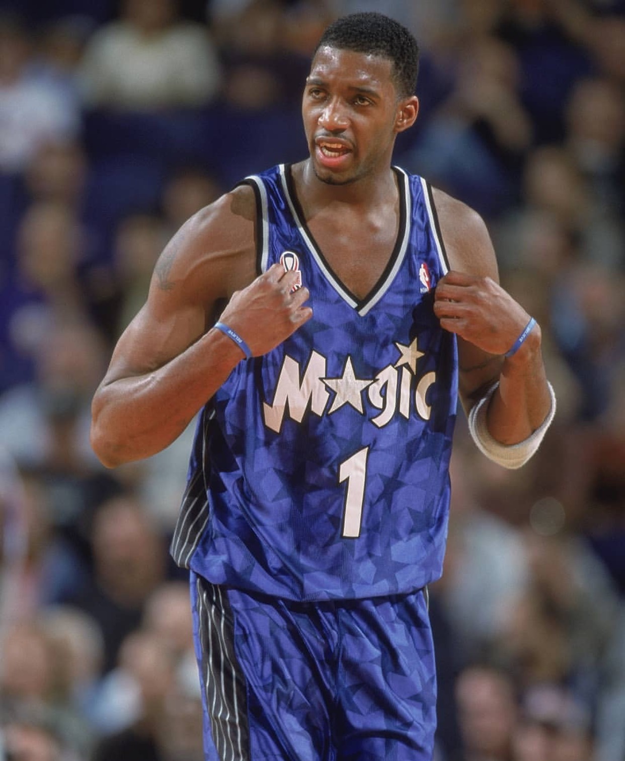 名记建议保罗回火箭：仅底薪就可补强控卫并为争冠球队带来领导力（名记呼吁保罗重返火箭：底薪加盟既补控卫短板又为争冠球队注入领导力）