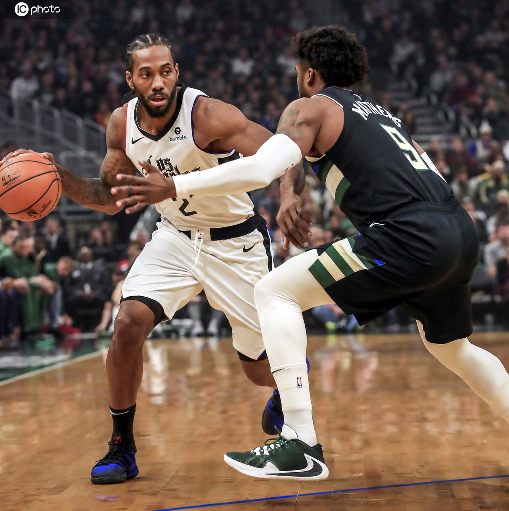 球星全场最稳定的那个人（全场最稳的那位球星）