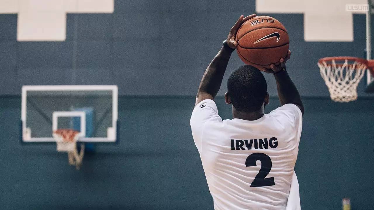 媒体人：今天于汉超将前往教练员培训班报到（媒体人透露：于汉超今日赴教练员培训班报到）