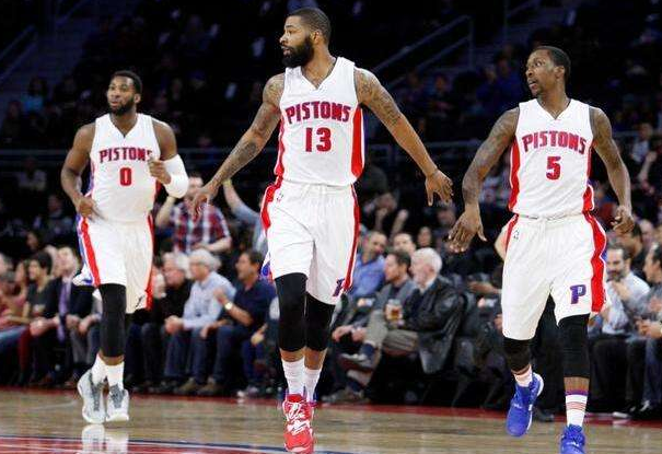 泰山93届5将指望不上了，张弛+郑铮参加教练培训班 无缘国字号后卫（泰山93届五将难指望，张弛郑铮转投教练培训，恐无缘国字号后卫）